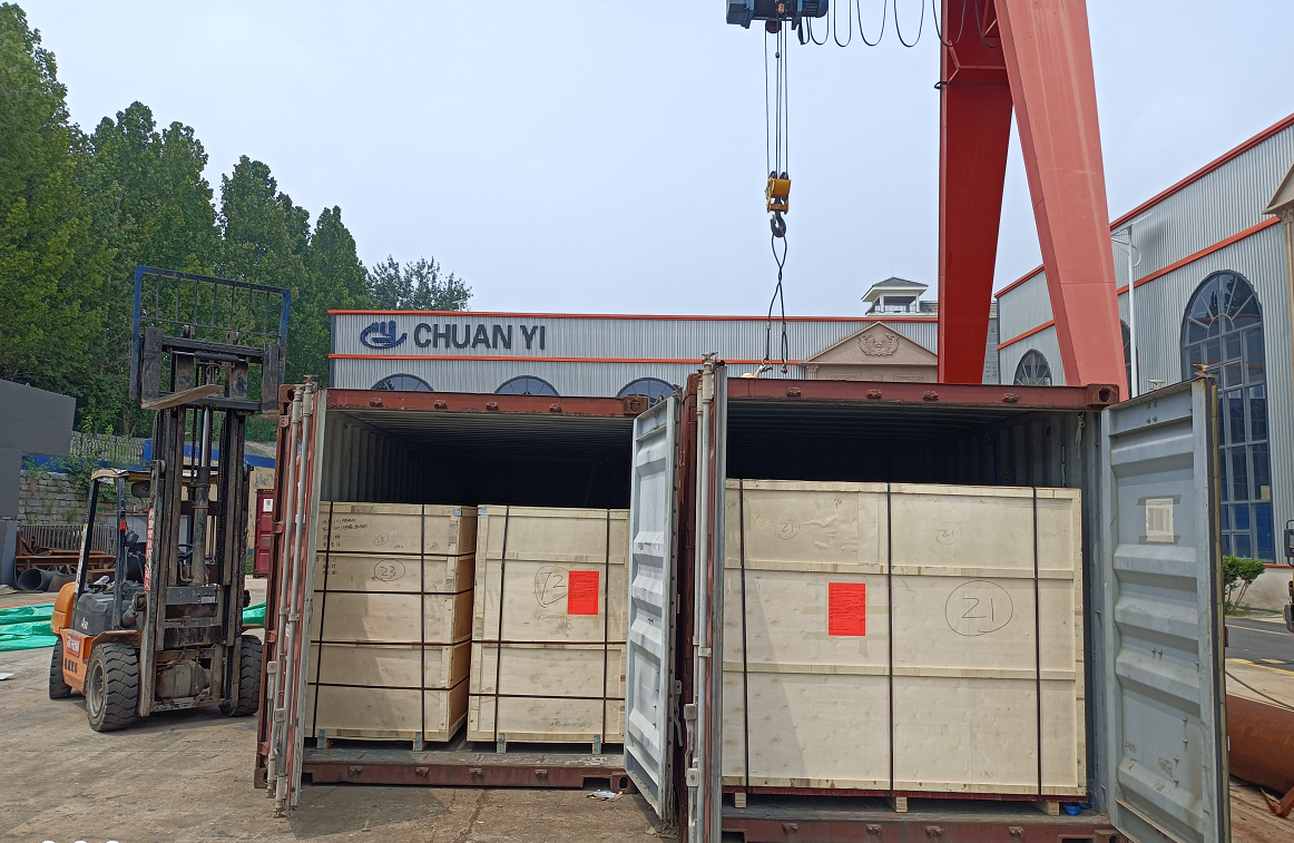 【川一股份】出口幾內亞100T過濾+一體化污水處理設備11臺集裝箱發煙臺港